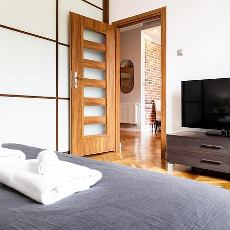 Househost Apartment: Jozefa 2/10 Cracovie Extérieur photo